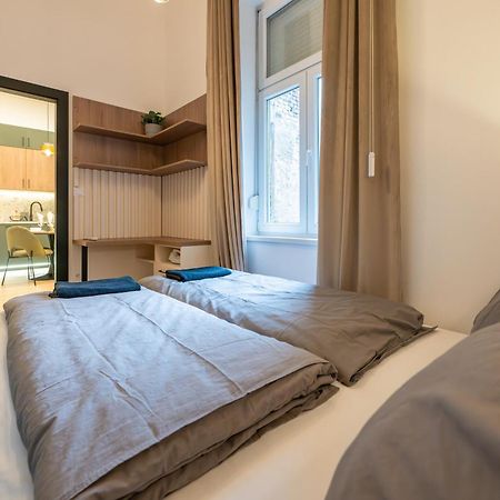 Acacia-A20 Suites Budapest Exteriör bild